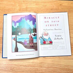 Miracle On 34th Street Hardcover Book 1984 Tomie DePaola Santa Claus Xmas